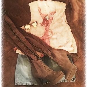 *Brand New* Thigh high lace up suede boots